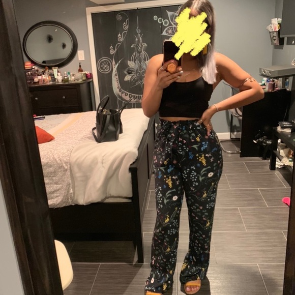 Hunter green floral pants - Picture 1 of 6